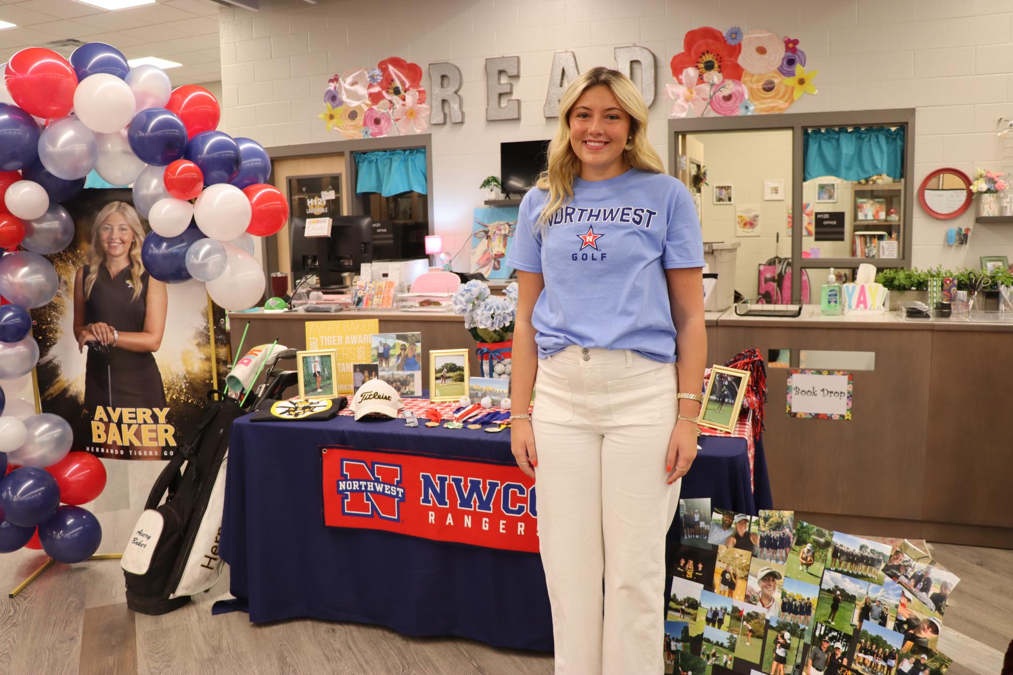 Golf senior Avery Baker signs to Northwest Community College